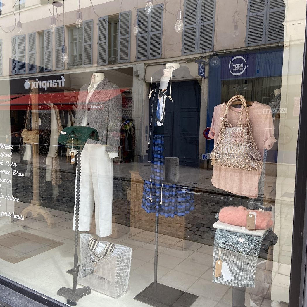 Côté Rue 2